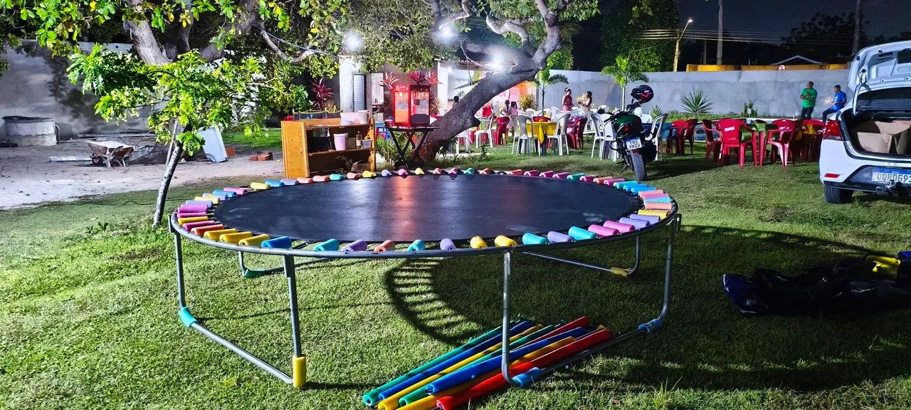 Cama elástica pula pula locação aluguel  - Foto 3