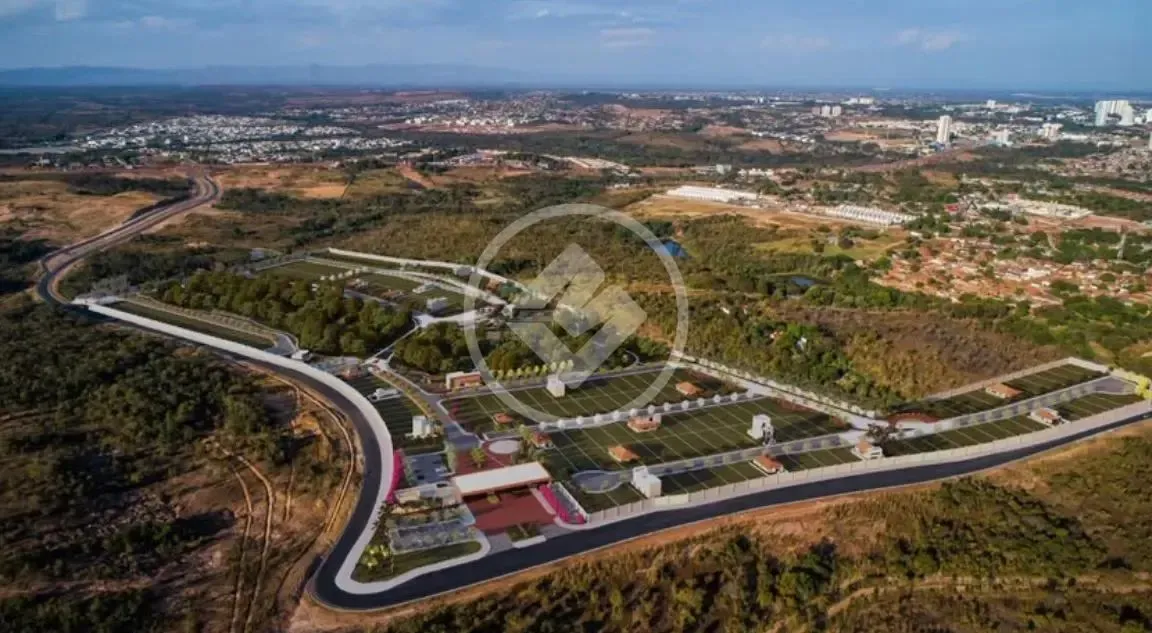 Vendo terreno no florais safira 350 mil codigo: 102192