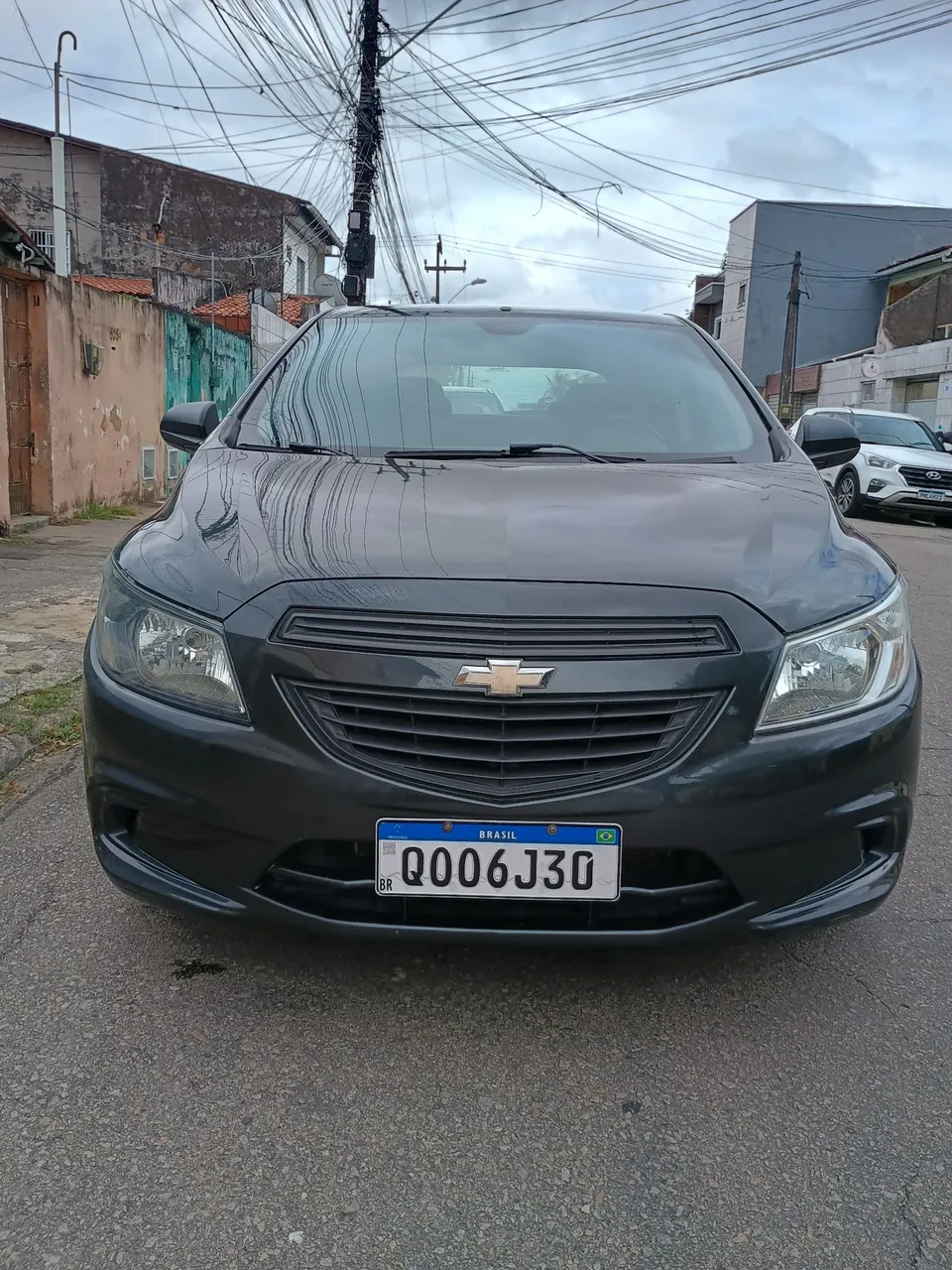Onix Joy1.0 2018 muito novo.