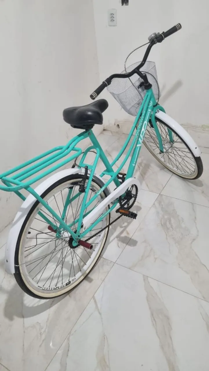 Bicicleta.
