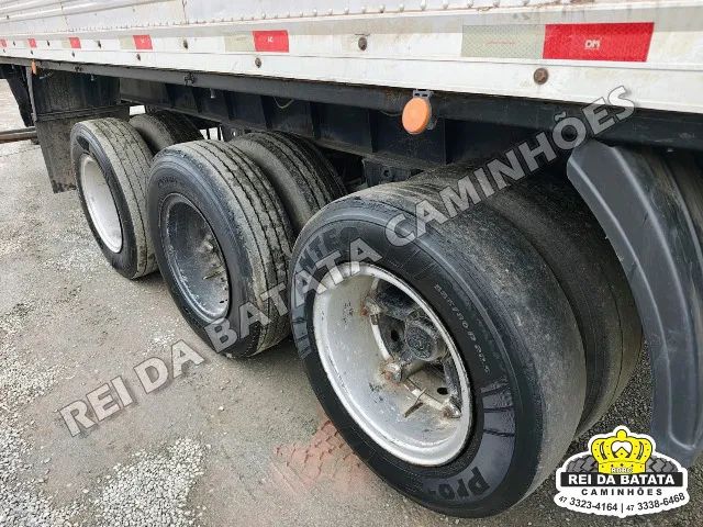 Carreta Baú 3 Eixos 28 Pallets com Pneus  - Foto 12
