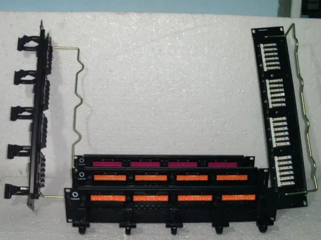 18 Units Kit Patch Panel Max Lucent Black Cat5 - 24 Ports64169982265859124
