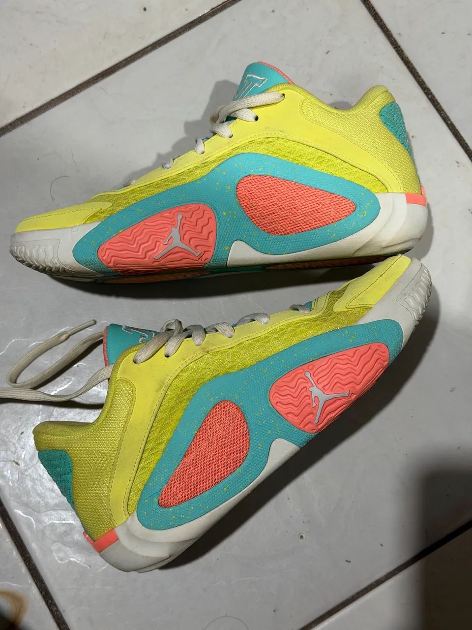 Tênis Jordan TAM 38 - Foto 5