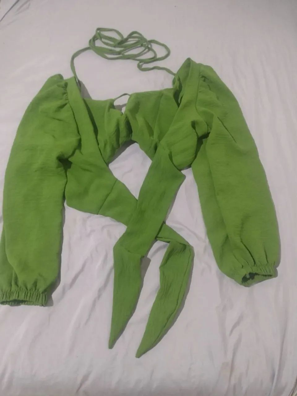 Cropped verde com amarração - Foto 2