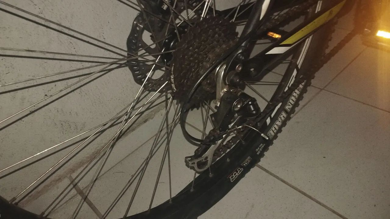 Bicicleta Hardrock Comp - Foto 2
