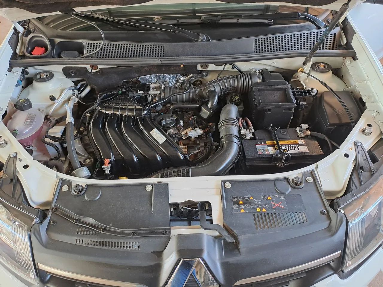 Renault Logan Expres. Avantage Flex 1.6 16V 4P 2018 - Foto 6