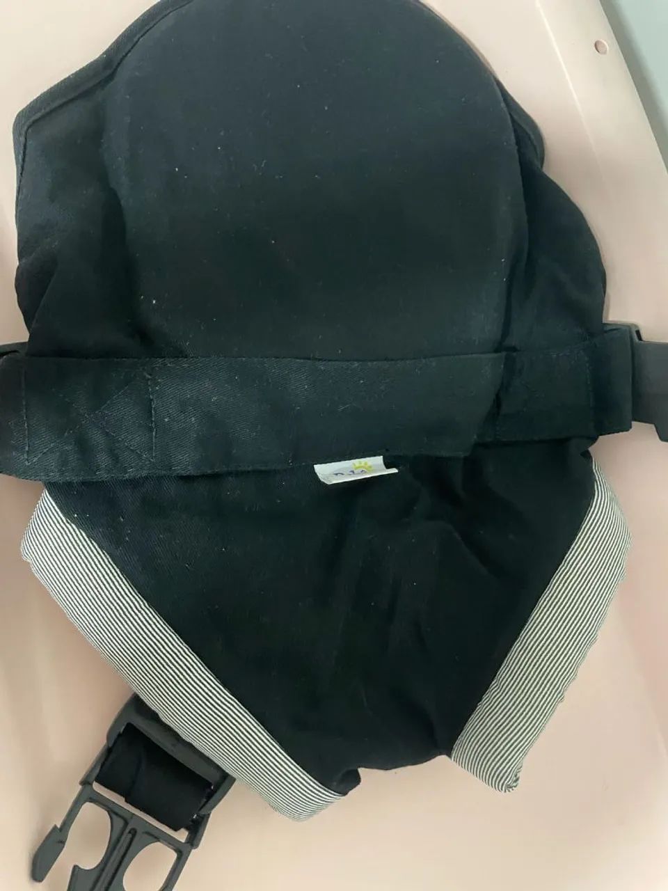 Canguru de Bebê - Preto e Branco