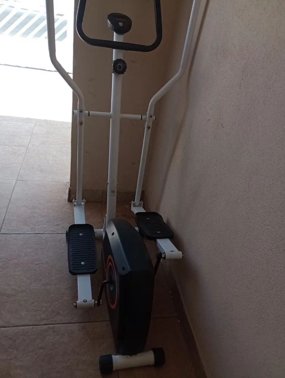 Aparelho  de exercício  lipídios semi nono