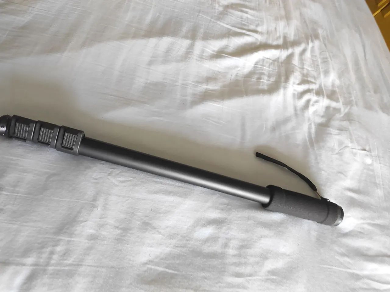 Bastão para Câmera/Celular - Extensível e Portátil