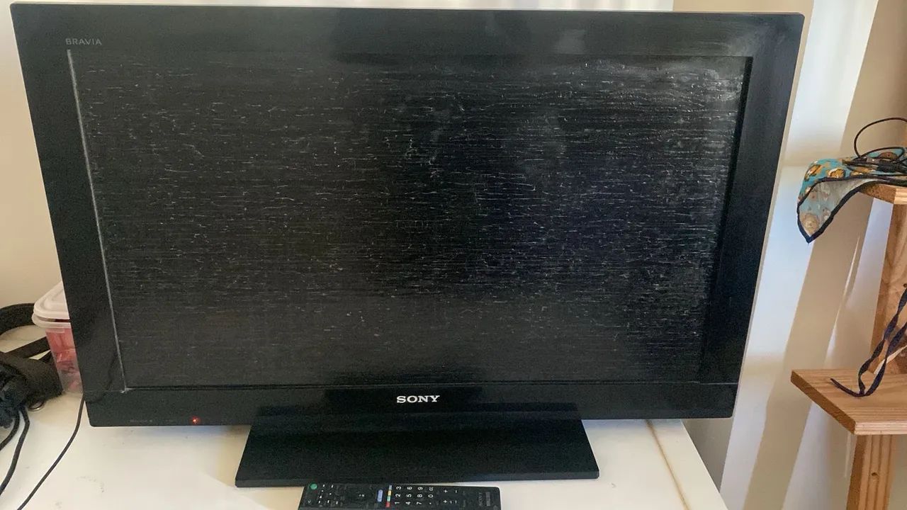 Vendo televisão Sony Bravia c/ defeito - Foto 3