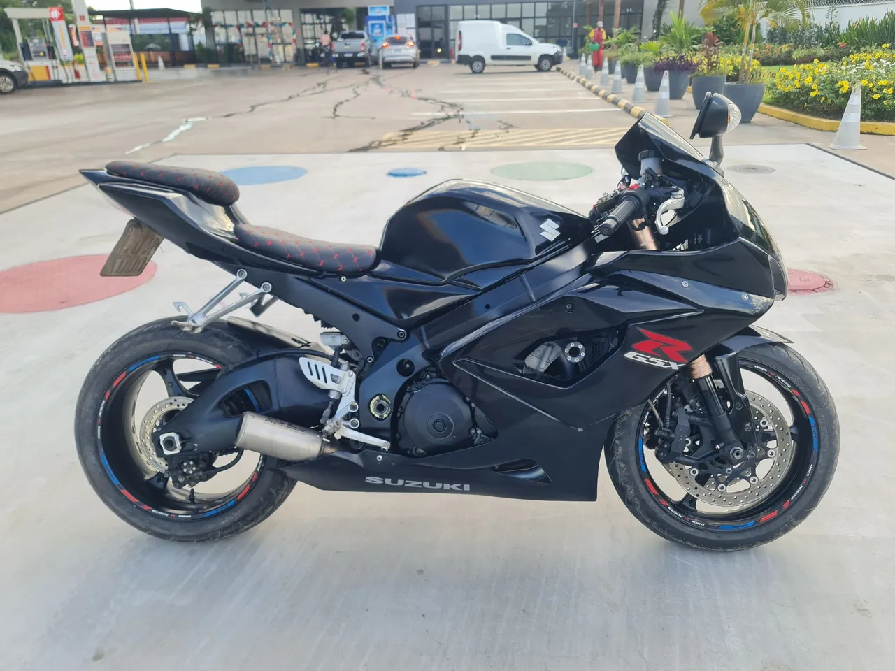 Srad 1000 2007
