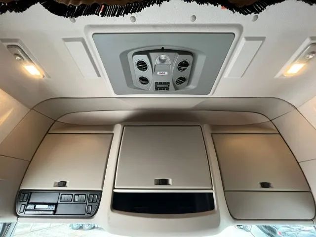 Daf Xf 480 6x2 ano 2023/2023 Verde Susp. Mola Teto Alto - Foto 10