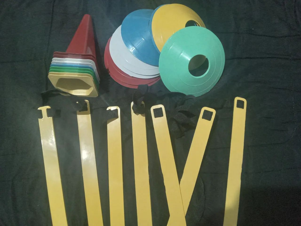 Kit Agilidade (Cones, escada e chapéus)