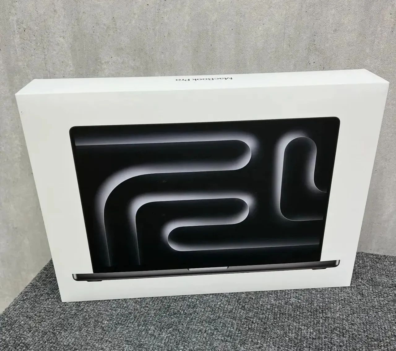 MacBook Pro M4 Max 16.2
