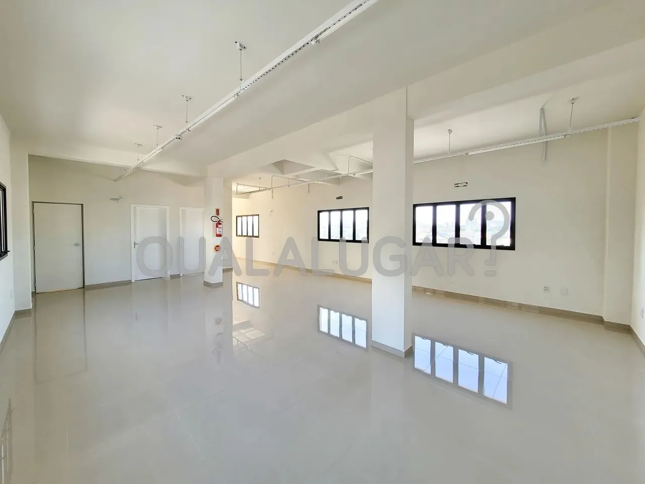 Sala comercial para locação, Dehon, Tubarão, SC