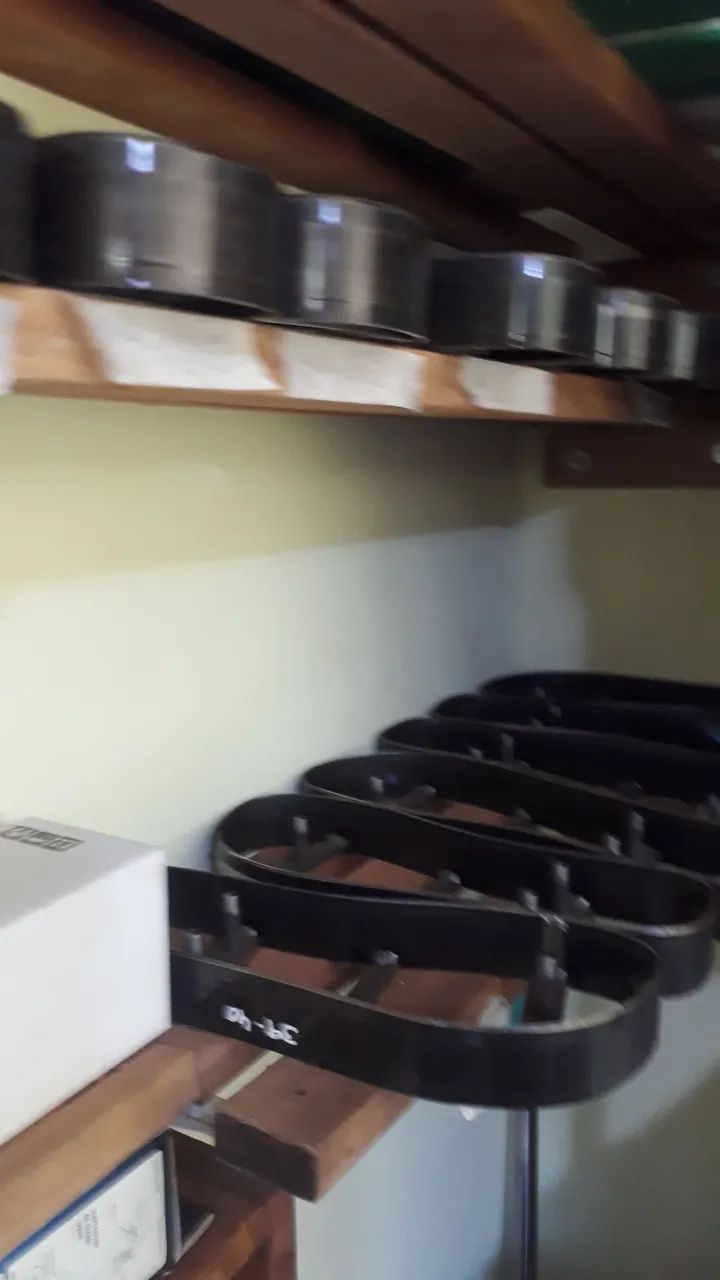 Máquina pra cortar chinelos de borracha - Foto 3