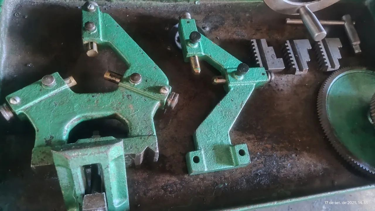 Torno Joinville raridade - Máquinas para produção industrial