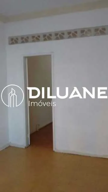 Diluane Imoveis Vende. Excelente conjugado. Ótima planta 39m². Pé direito alto.