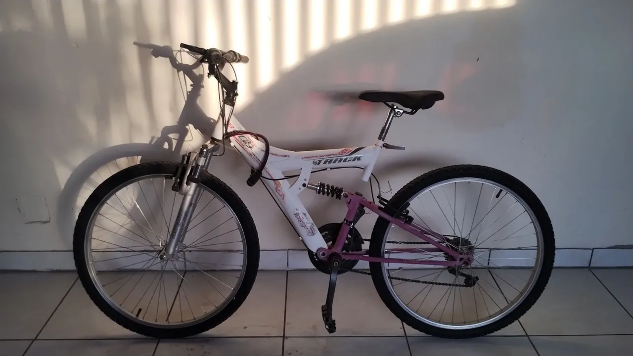 Bicicleta Track MTB Aro 26