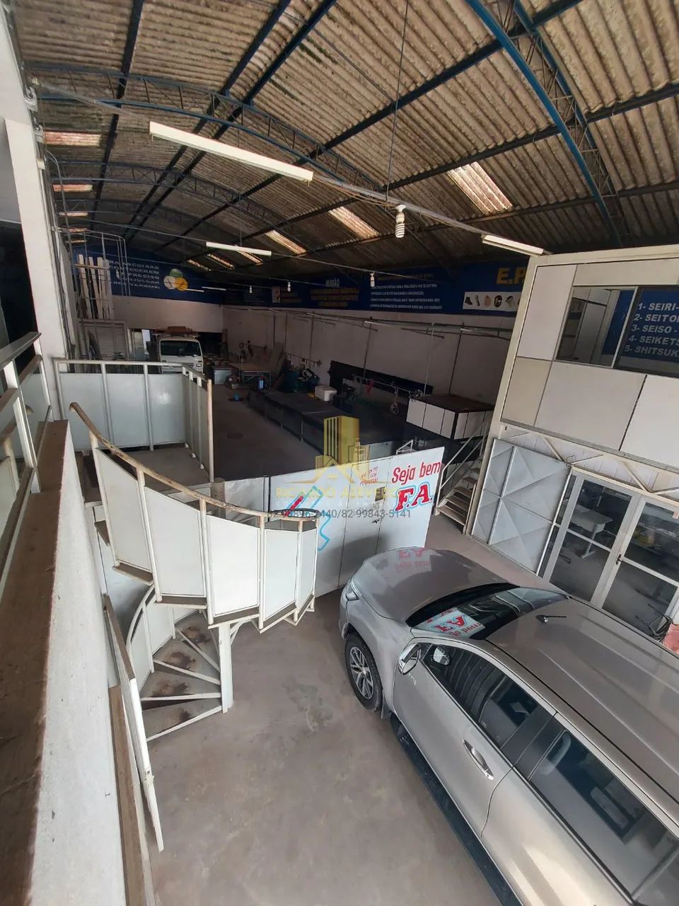 Alugo Galpão, depósito, tipo Armazém, no bairro Antares. Imóvel com área de 750m² - Foto 2