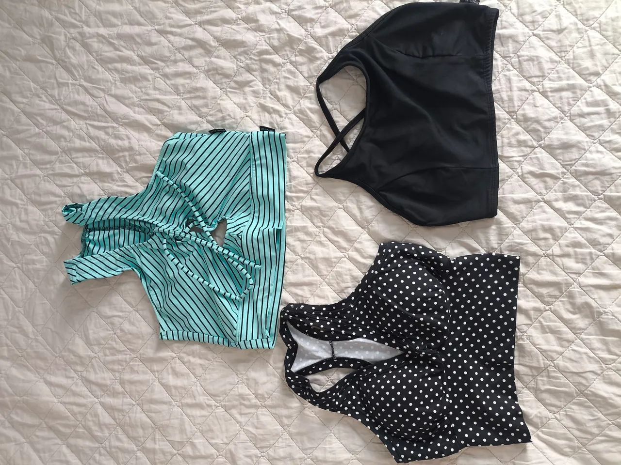 Kit com 3 Tops