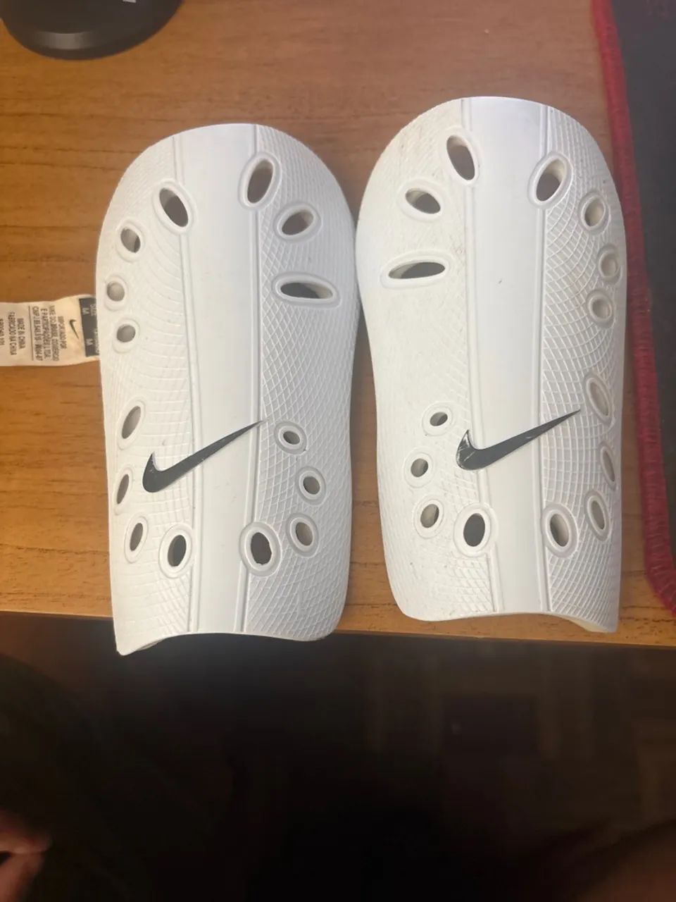 Caneleiras de Futebol Nike