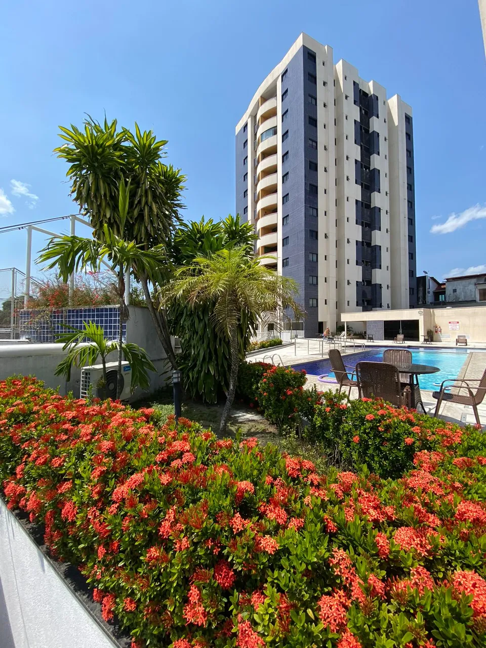 COND. PRINCIPE DE GALES, 117M2, 3 QUARTOS SENDO 1 SUÍTE, CLIMATIZADO, ARMÁRIOS, 2 VAGAS