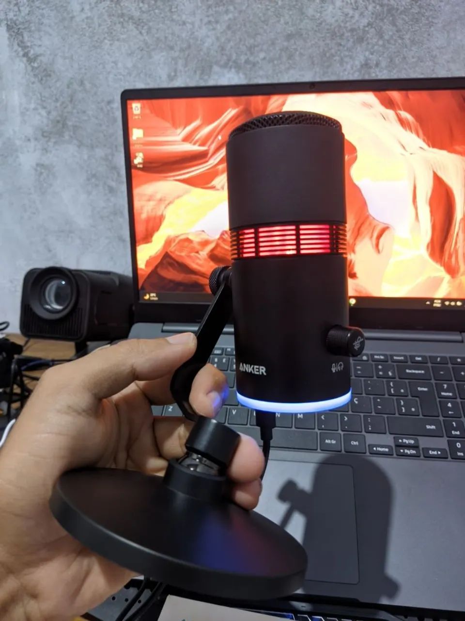 Microfone Condensador Anker Powercast M300