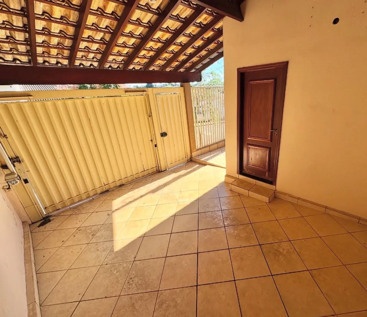 CASA A VENDA - (BARRO DURO) - Foto 2