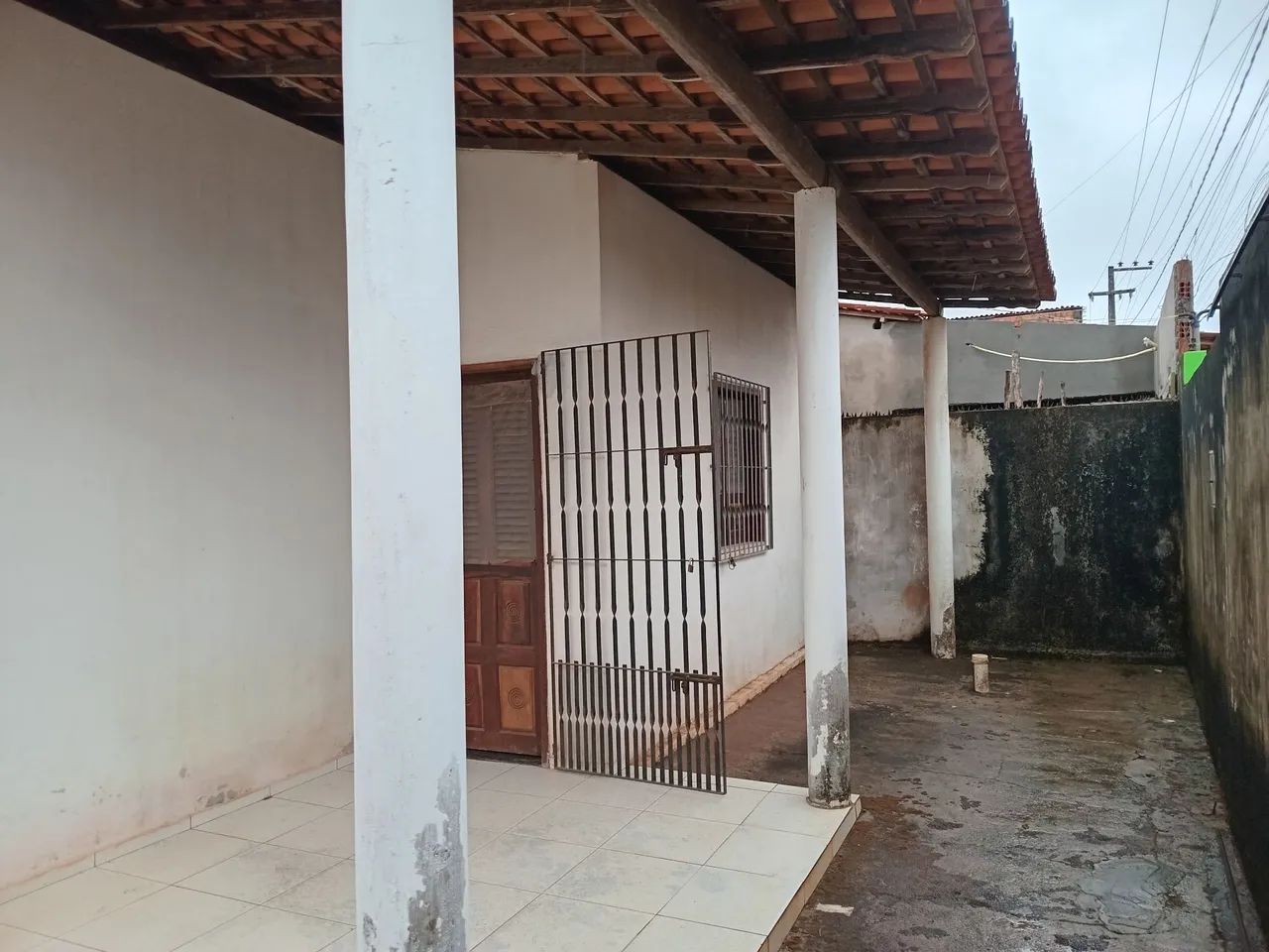 Casa com bastante área livre - Foto 3
