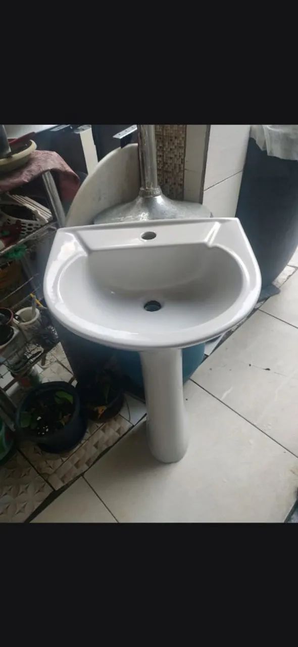 Vende-se uma pia de banheiro 
