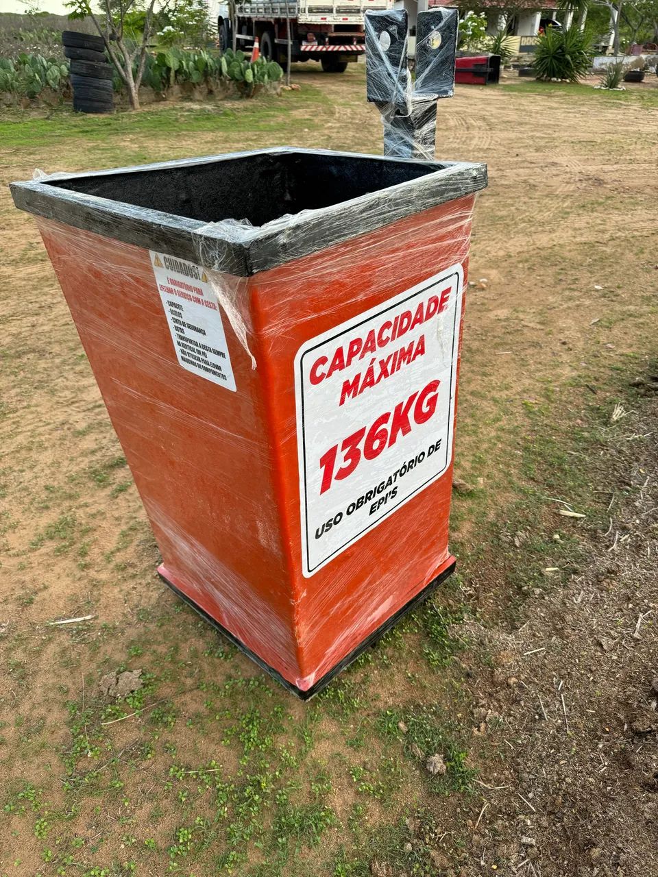 Cesto aéreo novo a venda