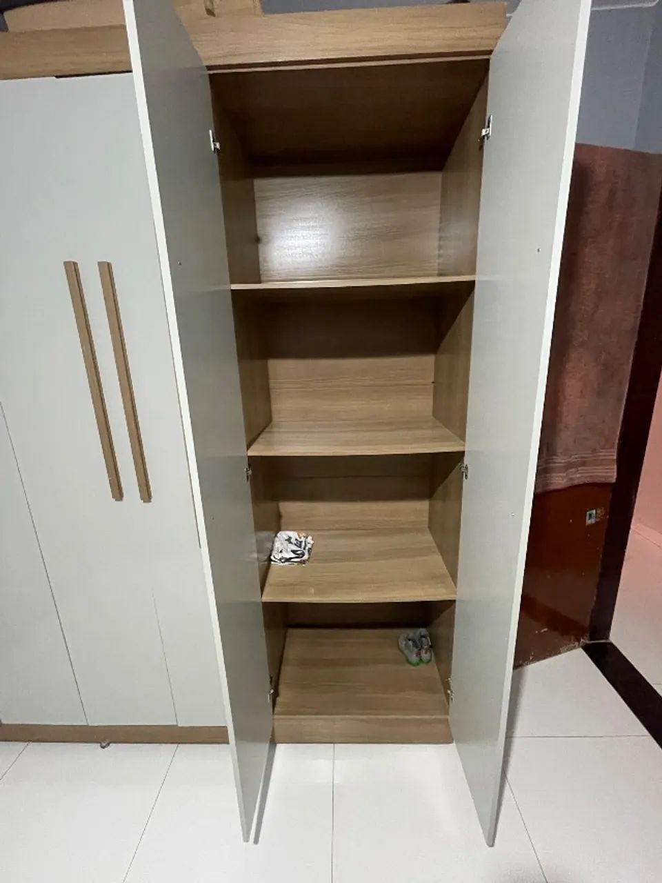 Guarda-roupa 6 portas - Foto 4
