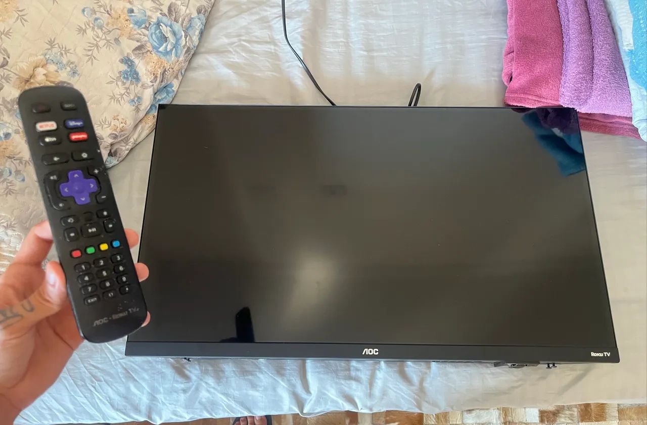 Tv AOC SMART ROKU 32 POLEGADAS