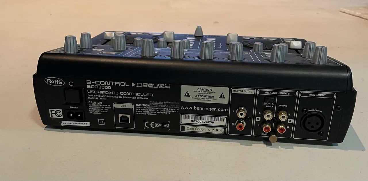 Controladora Behringer BCD 3000 - Foto 2