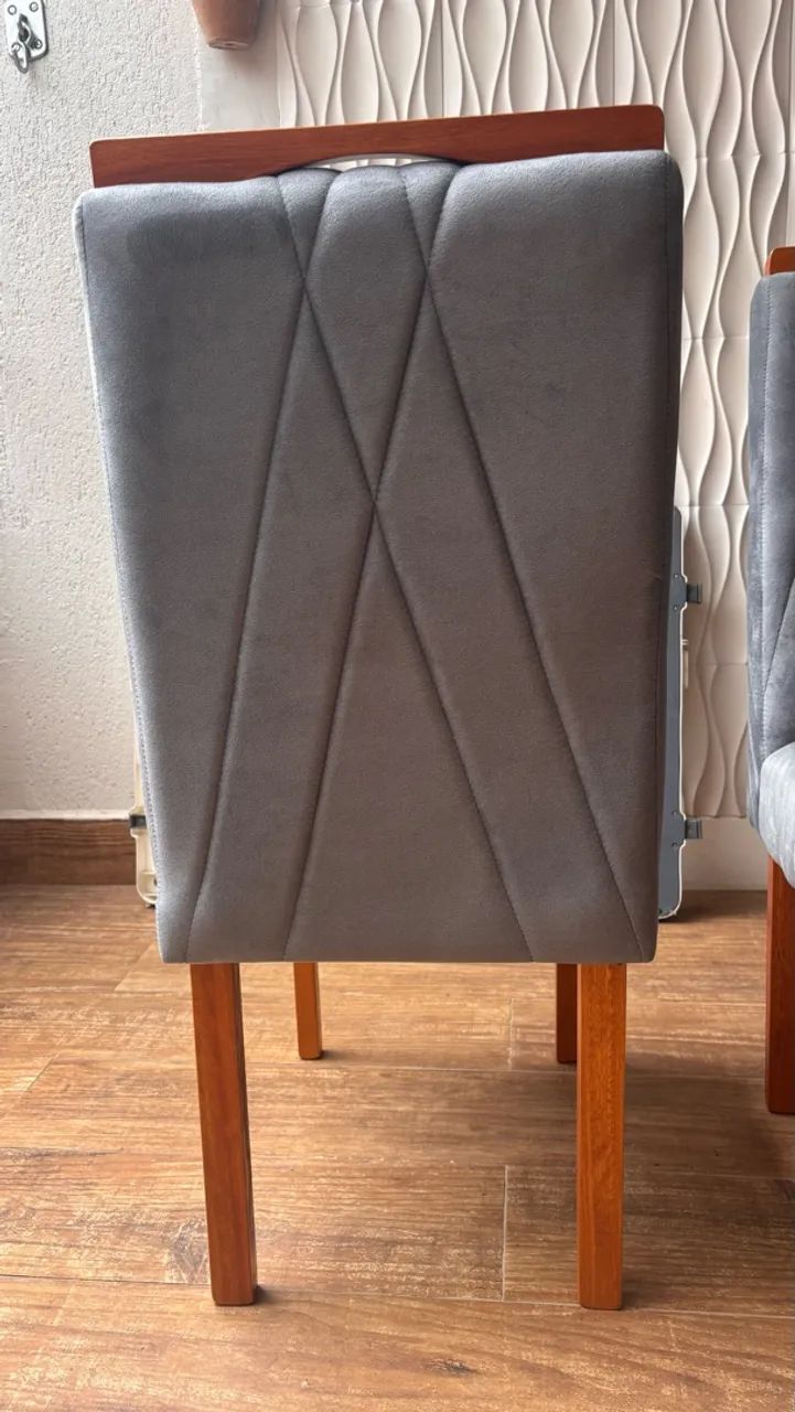 6 cadeiras de mesa jantar estofadas - Foto 2
