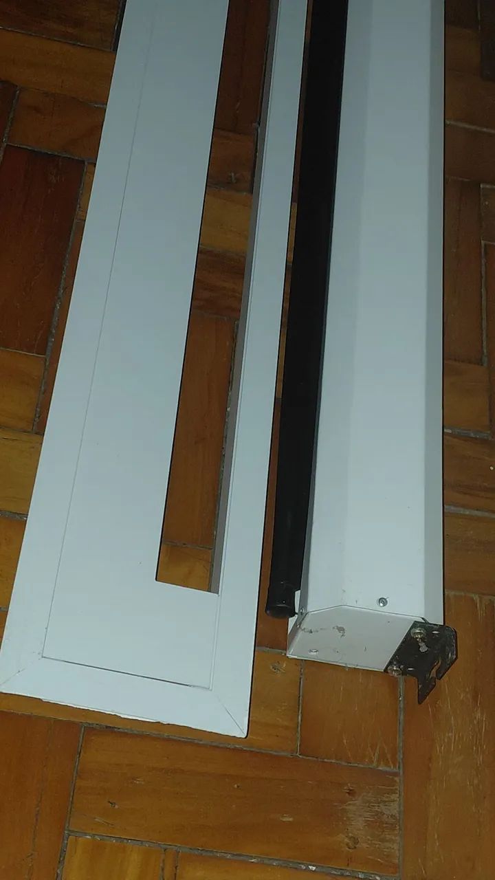 Tela de Projeção NOTECOM Motorizada Tensionada Matte White 84 Polegadas com moldura  - Foto 3