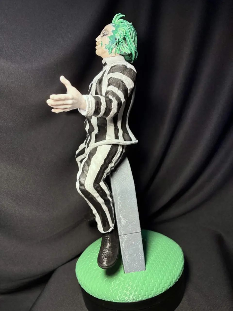 Beetlejuice ou Besouro Suco em 3D e pintado á mão - Foto 5