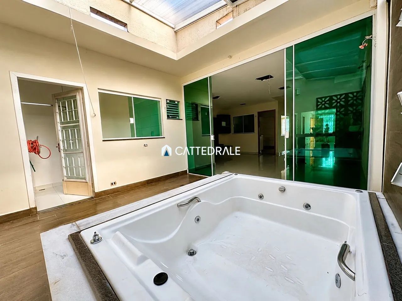 Lindo sobrado com jacuzzi - Foto 5