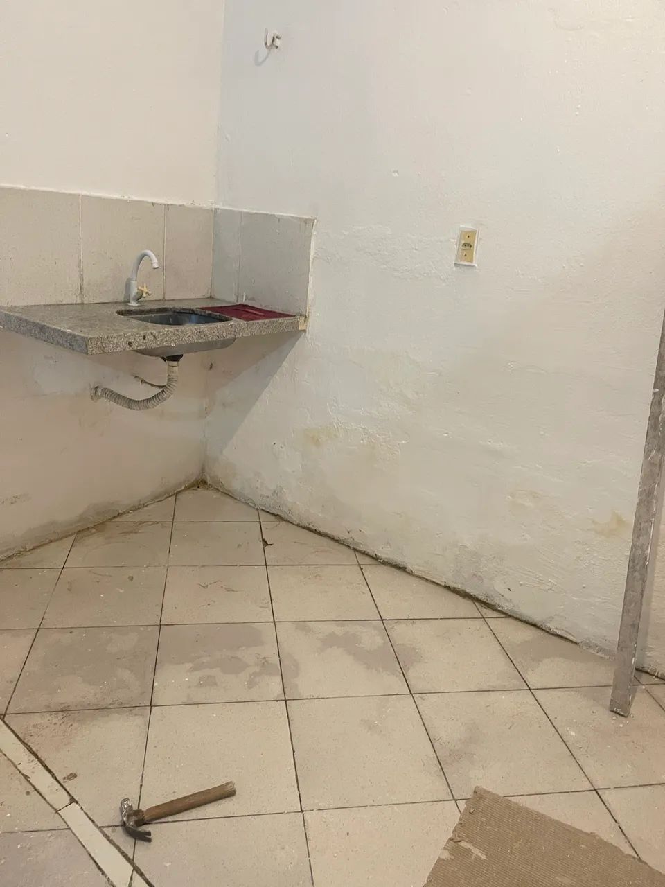Kitnet próximo ao shopping Parangaba  - Foto 3