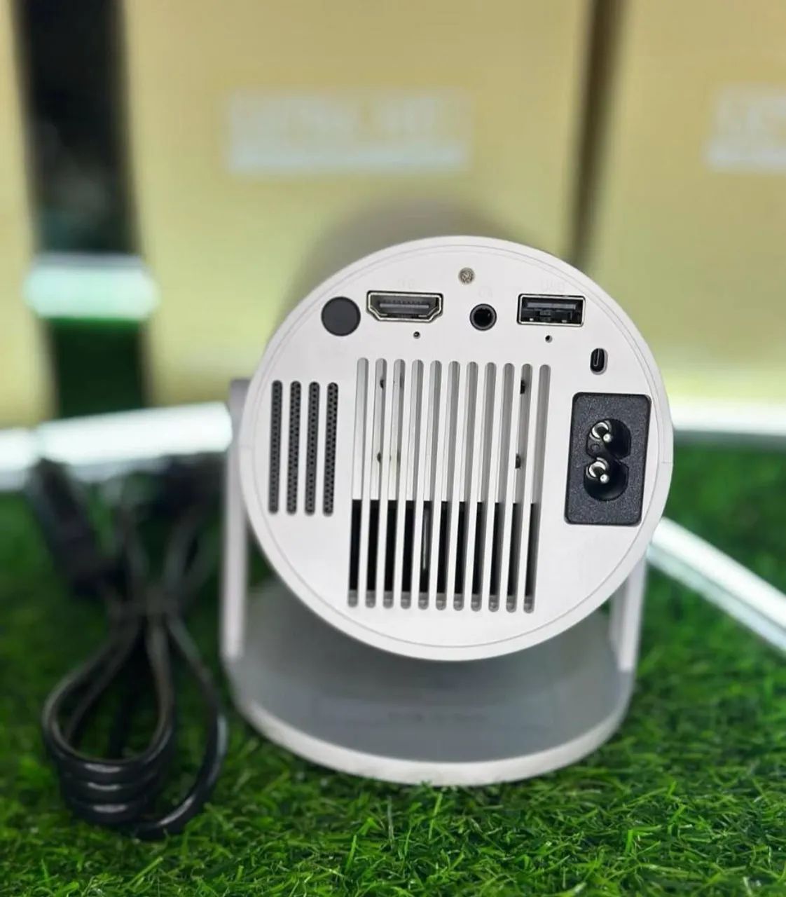 Projetor Android HY 300  - Foto 3