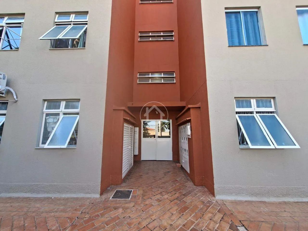 RES. EUDES COSTA - APARTAMENTO COM 2 QUARTOS - Foto 2