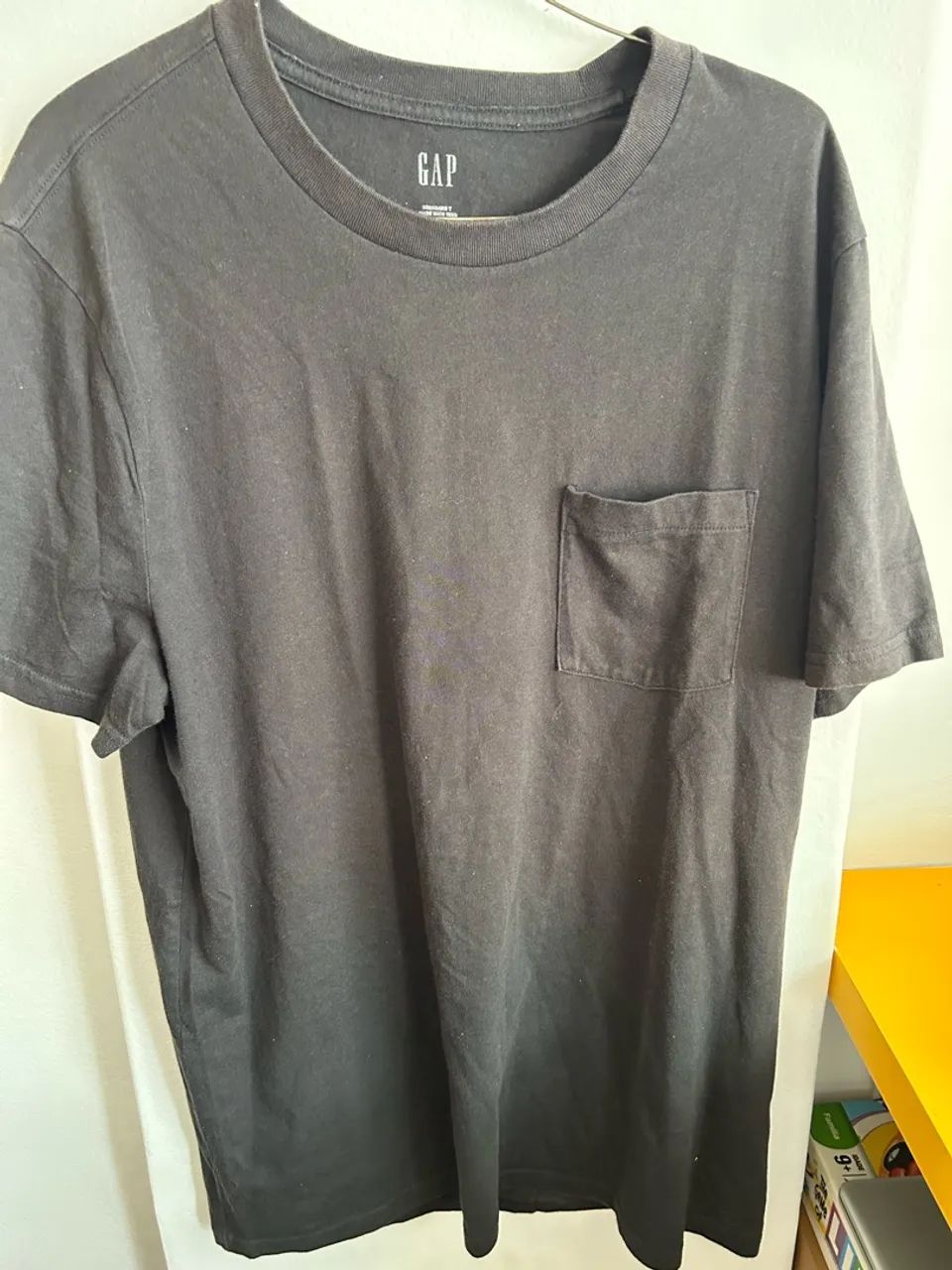 Camisetas Banana Republic e GAP  - Foto 2