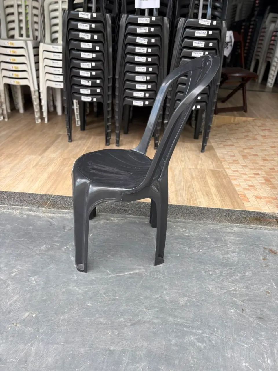 Cadeira Danielle _Suporta até 182kg. - Foto 4
