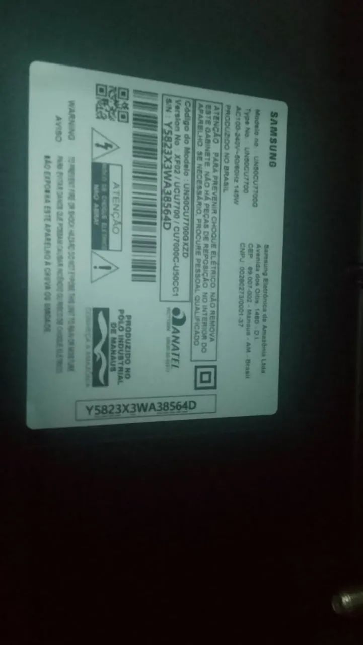 TV Samsung 50 polegadas com defeito e controle original incluso pra sucata - Foto 3