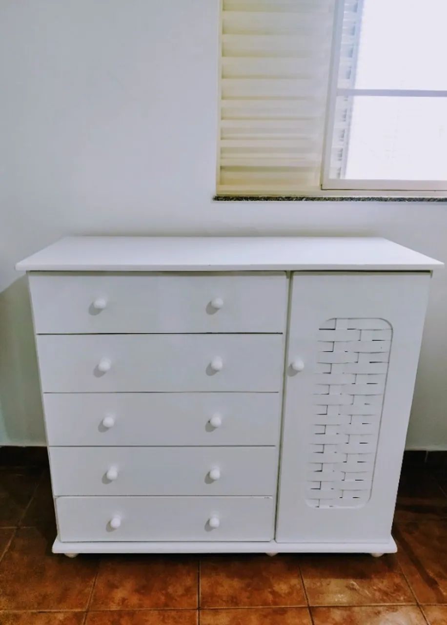 Cômoda infantil MDF branca obs..não entrego , retirar no local.