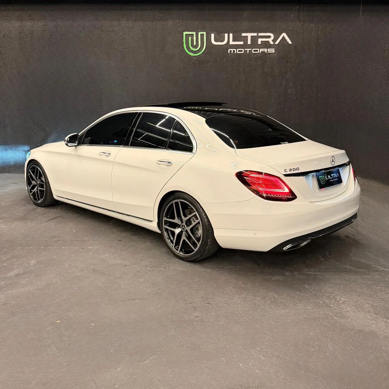 Mercedes-Benz C-200 EQ Boost 1.5 TB 16V 183cv Aut. 2020 - Foto 4