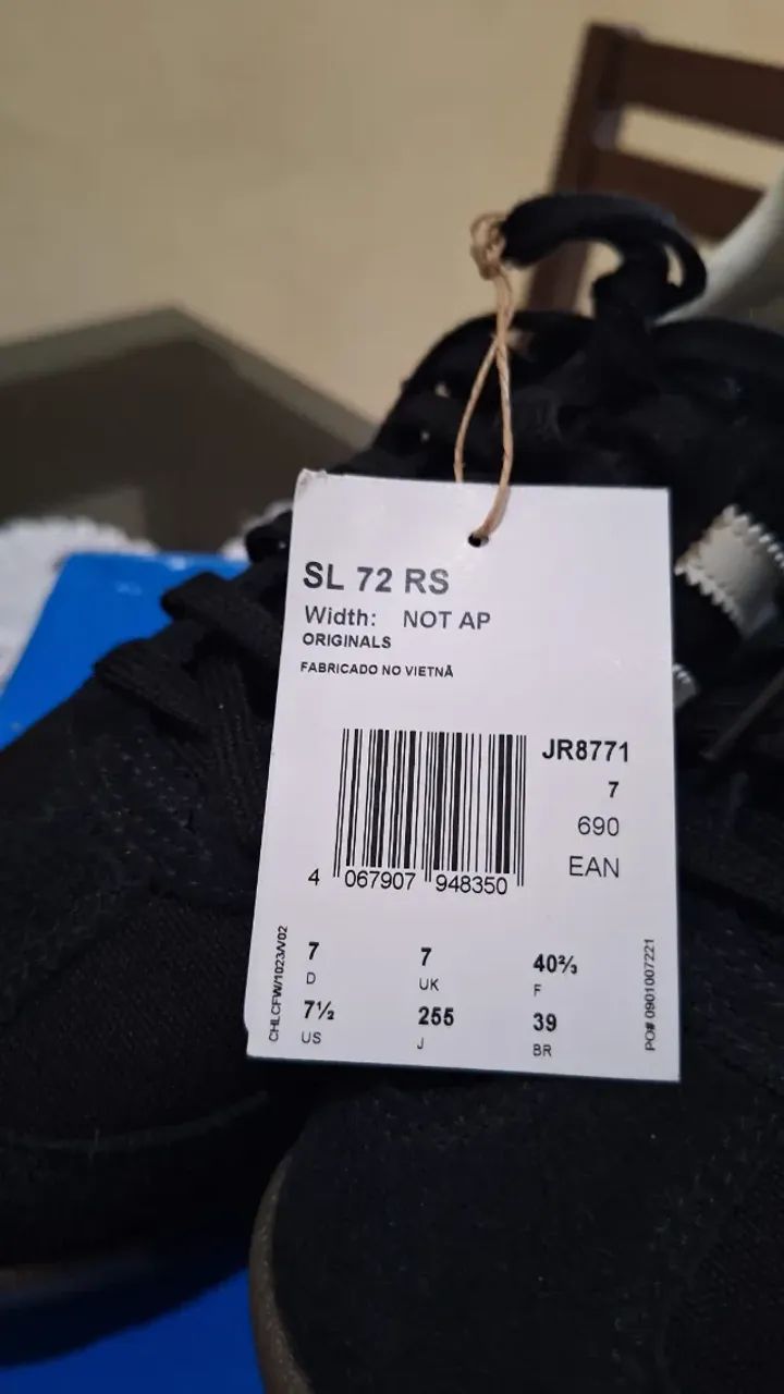 Tênis Adidas  - Foto 2