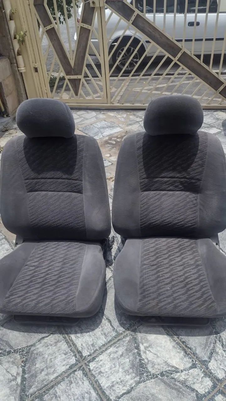 Bancos de toyota corolla 2001