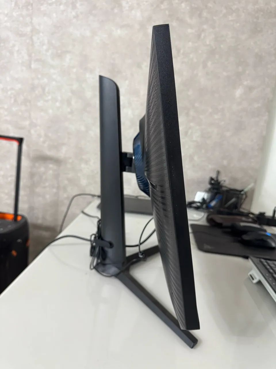 Monitor Gamer Samsung Odyssey G40 27 Polegadas 240Hz - Foto 4
